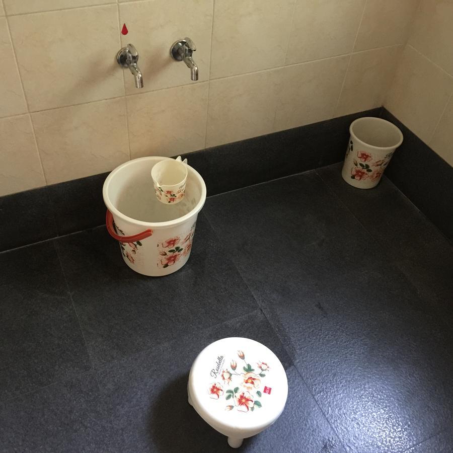 Mtdc Approved Mohiniraj Guest House Nashik Eksteriør billede